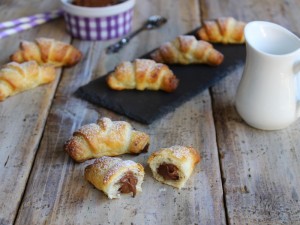 Ricetta Cornetti veloci di Pasta Sfoglia alla Nutella
