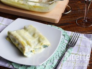 Ricetta Cannelloni con ricotta e spinaci, versione vegetariana dei cannelloni