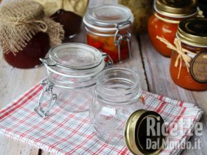 Ricetta Come sterilizzare i vasetti di vetro per le conserve