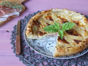 Ricetta Crostata salata con Prosciutto crudo e Stracchino