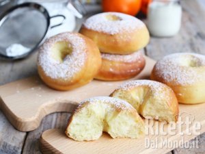 Ricetta Ciambelline soffici al forno. Ricetta e segreti per farle morbidissime!