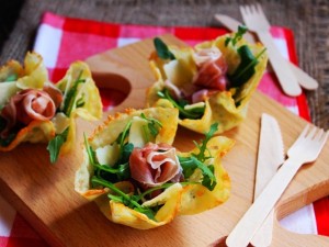 Ricetta Cestini di parmigiano al prosciutto
