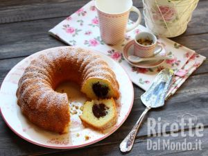 Ricetta Ciambella all'acqua marmorizzata, semplice e soffice