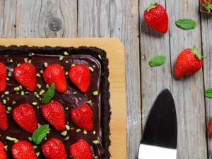 Ricetta Crostata senza cottura al cioccolato