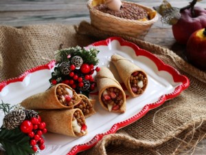 Ricetta Cornucopie integrali con lenticchie e melagrana