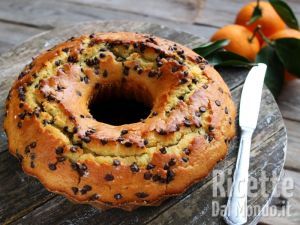 Ricetta Ciambella all'acqua e arancia, senza burro, latte e uova