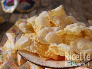Ricetta Chiacchiere di Iginio Massari. La ricetta delle chiacchiere mille bolle!