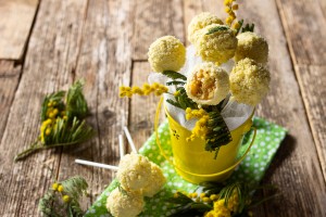 Ricetta Cake pops mimosa