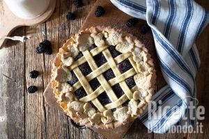 Ricetta Crostata di pasta frolla alla ricotta con la marmellata