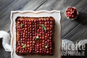 Ricetta Crostata cioccolato bianco e fragoline di bosco