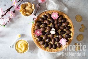 Crostata di Pasqua alla crema, con ovetti di cioccolato!