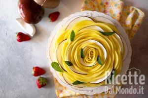 Ricetta Crostata mango e cocco: la ricetta originale per un dolce fresco estivo!