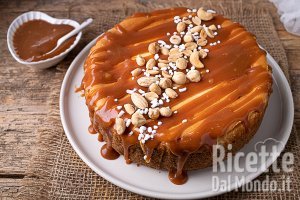 Ricetta Cheesecake al caramello salato. La torta al formaggio perfetta in pochi passaggi!