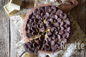 Ricetta Crostata al cacao con crema al cioccolato bianco. La ricetta facile e veloce!