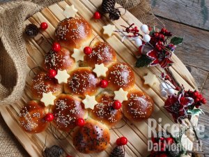 Ricetta Danubio albero di Natale, un rustico semplice e soffice