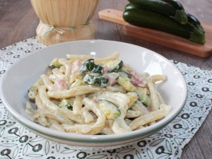 Fusilli con Zucchine e Pancetta