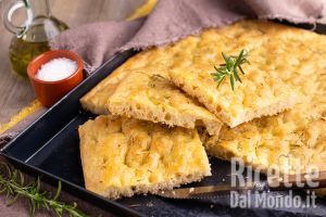 Focaccia al rosmarino