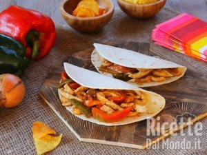 Ricetta Fajitas, lo street food messicano, ricco e gustoso, famoso in tutto il mondo.