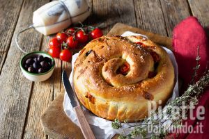 Focaccia arrotolata