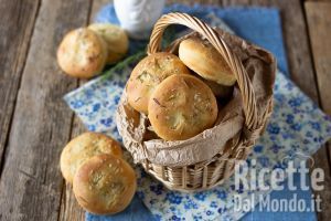 Ricetta Focaccine con esubero di pasta madre
