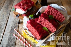Ricetta Focaccia alla barbabietola, sofficissima e colorata!