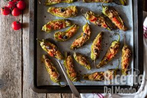 Ricetta Friggitelli ripieni al forno. La ricetta vegetariana semplice e veloce!