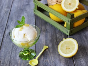 Gelato al limone