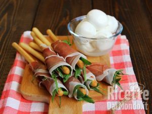 Ricetta Grissini al prosciutto