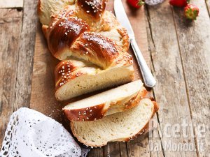 Ricetta Hefezopf - Striezel Viennese. La ricetta della treccia dolce svizzera!