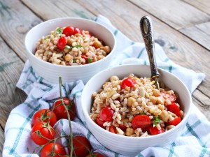 Ricetta Insalata di farro, ceci e pomodorini