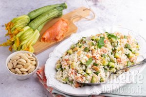 Ricetta Insalata di riso con zucchine e salmone. La ricetta veloce e buonissima!