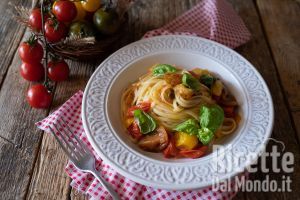 Linguine ai tre pomodori: la ricetta semplice per un piatto estivo!