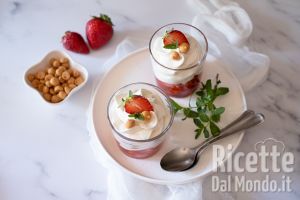 Ricetta Mousse di ricotta con le fragole. La ricetta per farla perfetta e soffice!