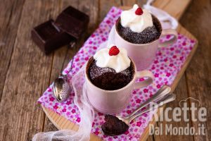 Mug cake - torta al cioccolato in tazza