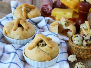 Mini casatiello napoletano