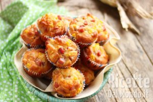 Muffin con prosciutto cotto e mais. La ricetta per farli morbidissimi!