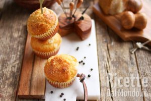 Ricetta Muffin cacio e pepe. La versione finger food di un classico della cucina romana!