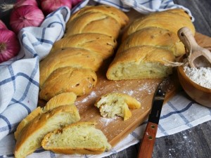 Ricetta Panini alla cipolla