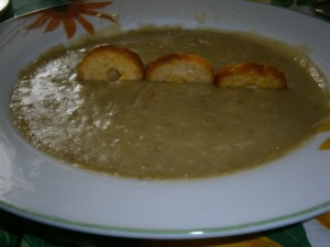 Passato di Legumi con Crostini