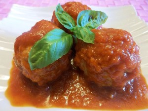 Polpette di Manzo e Salsiccia al Sugo