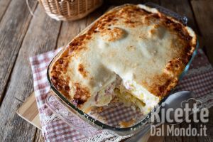 Ricetta Parmigiana di patate (Ricetta golosa, con prosciutto e mozzarella)
