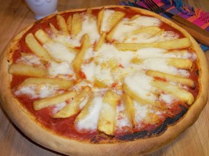 Ricetta Pizza con Patatine fritte
