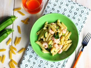 Ricetta Pasta ai Cereali con Zucchine e Gamberetti