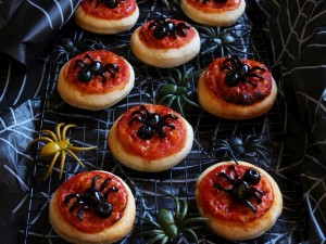 Ricetta Pizzette ragno