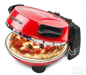 Pizza fatta in casa: forno elettrico, a gas o fornetto Ferrari?