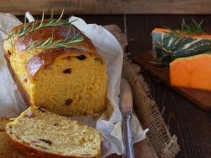 Ricetta Pan brioche alla zucca salato