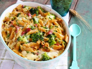 Ricetta Pasta broccolo, provola e pancetta al forno