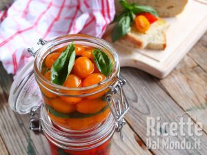 Ricetta Pomodorini al naturale