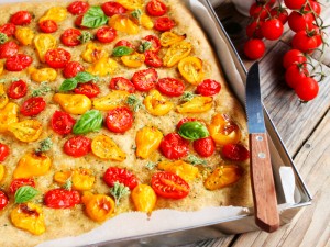 Ricetta Pizza integrale con pomodorini