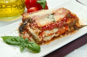 Ricetta Parmigiana di melanzane: 5 varianti da provare